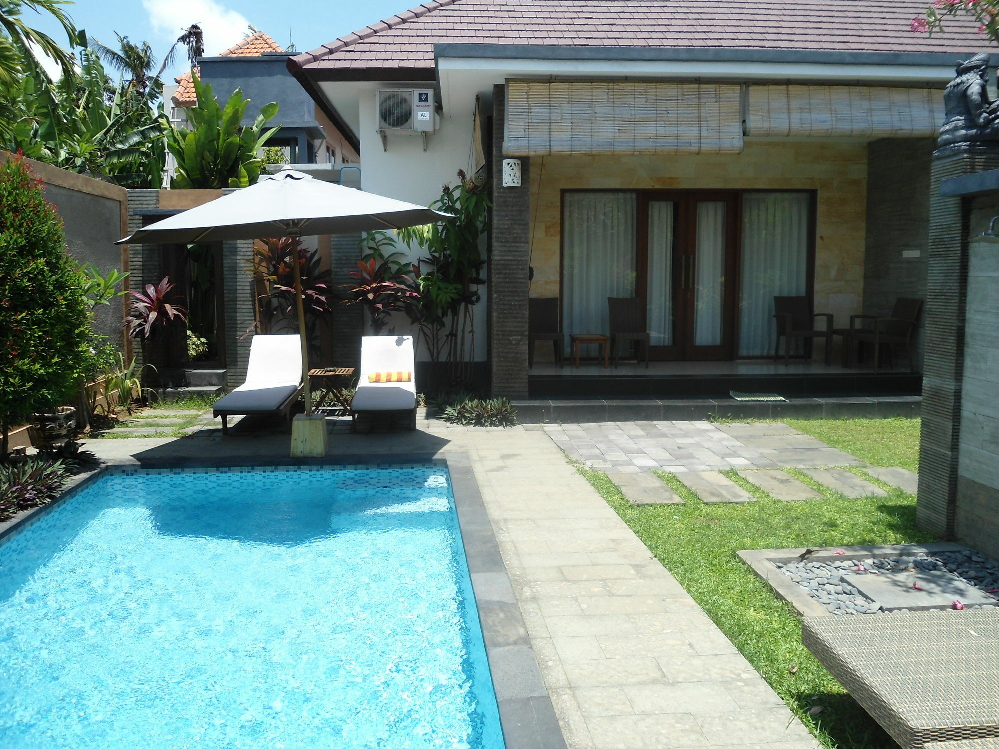 Brolga Apartemen *
